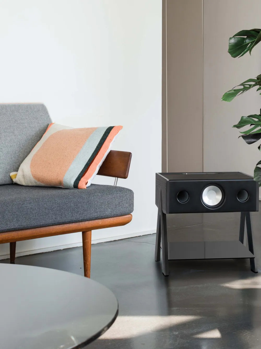 LA BOITE CONCEPT Cube LW Speaker